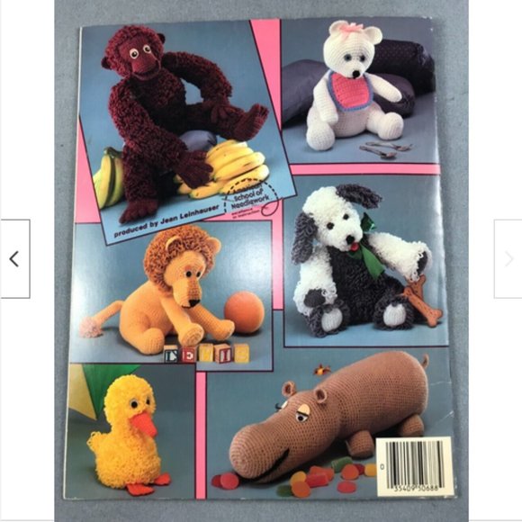 Cuddly Crocheted Animals 1983 Phyllis Philp American School Needlework Book 28 - Picture 2 of 2